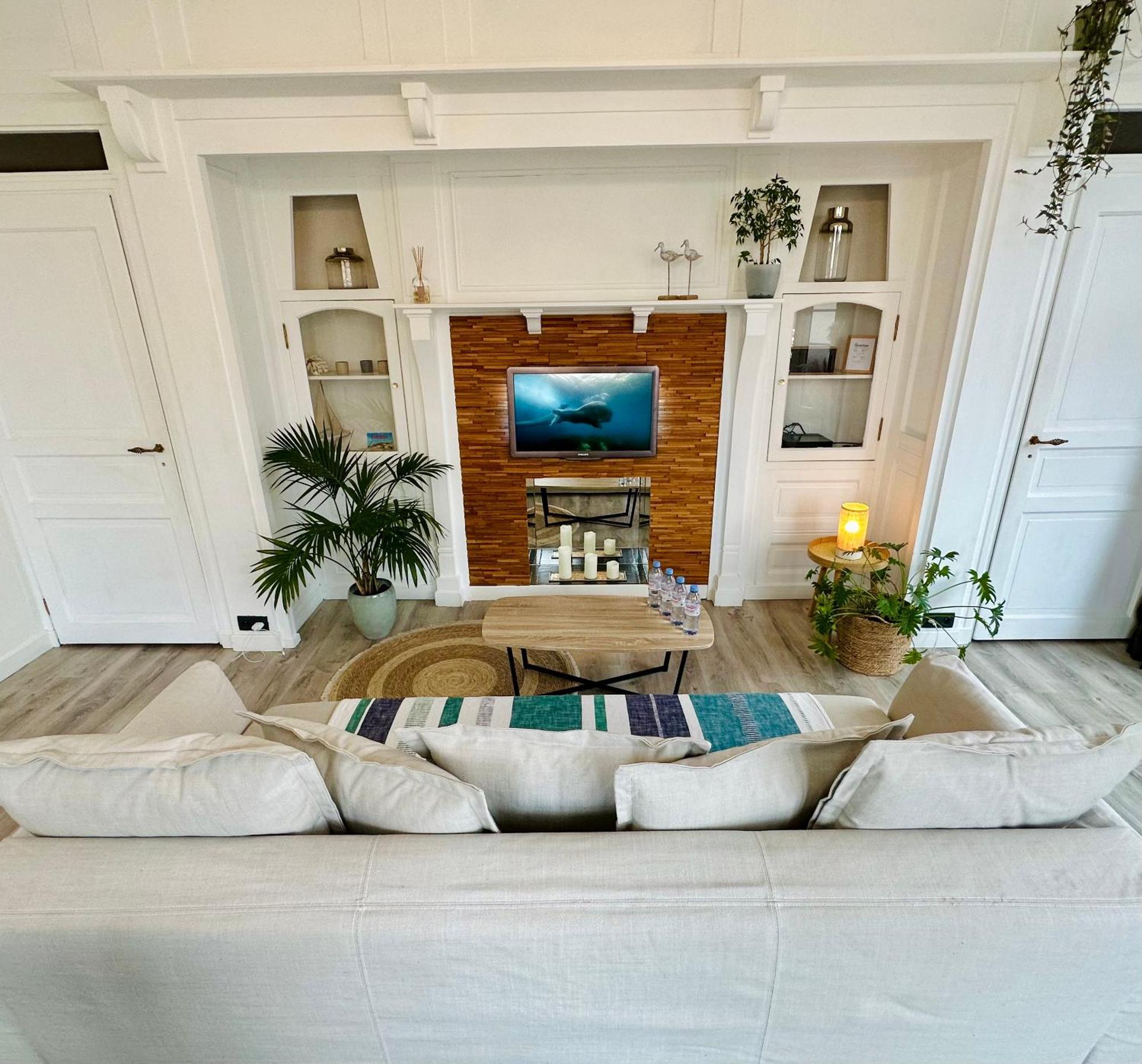 Appartement De Charme Avec Balcon - Villa Les Iris Дюнкерк Экстерьер фото